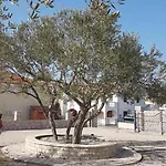 House In With Terrace, Air Conditioning, Wifi, Washing Machine Holiday home Drage