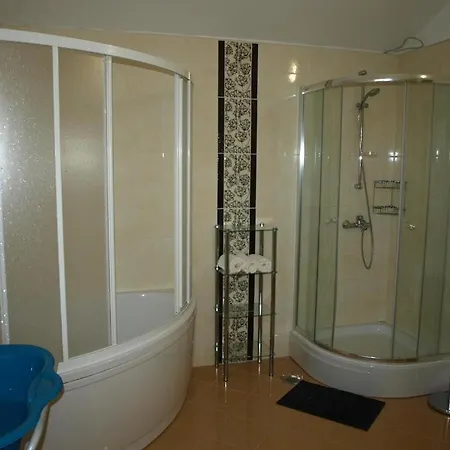 House In With Terrace, Air Conditioning, Wifi, Washing Machine Vakantiehuis *