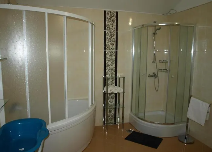 House In With Terrace, Air Conditioning, Wifi, Washing Machine Prázdninový dům *